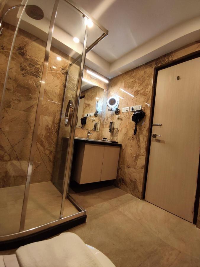 Hotel Rimi International Агартала Екстериор снимка