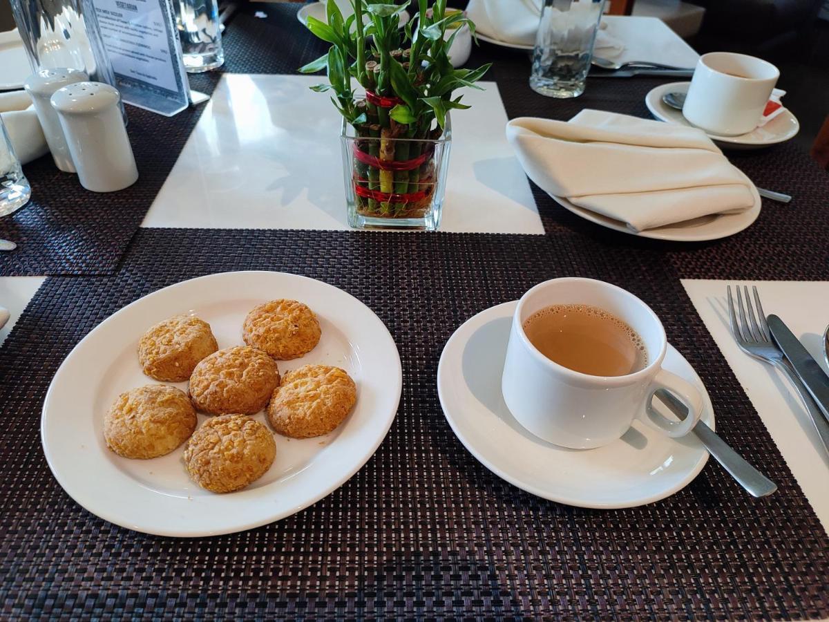 Hotel Rimi International Агартала Екстериор снимка